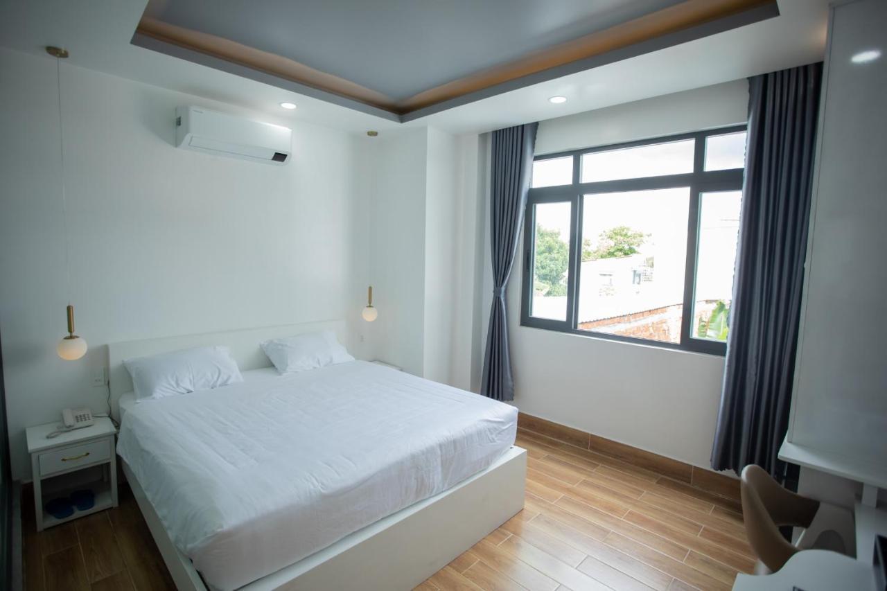 Aoc Hotel Cao Lanh Bagian luar foto
