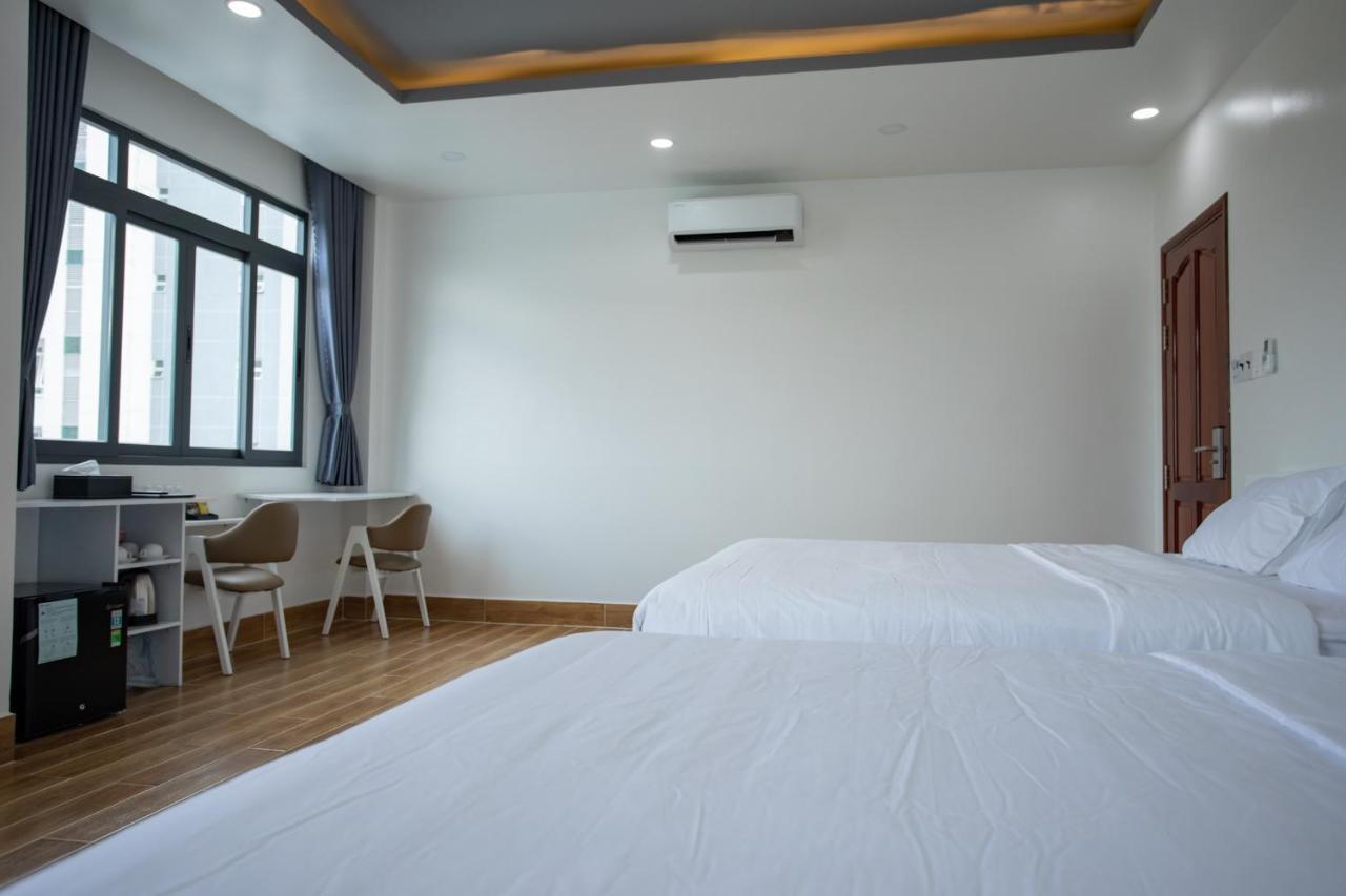 Aoc Hotel Cao Lanh Bagian luar foto