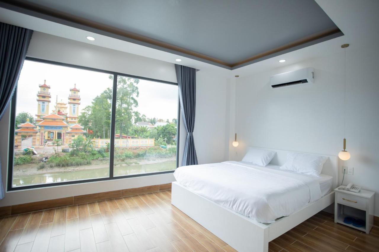 Aoc Hotel Cao Lanh Bagian luar foto