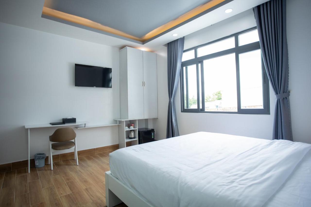 Aoc Hotel Cao Lanh Bagian luar foto